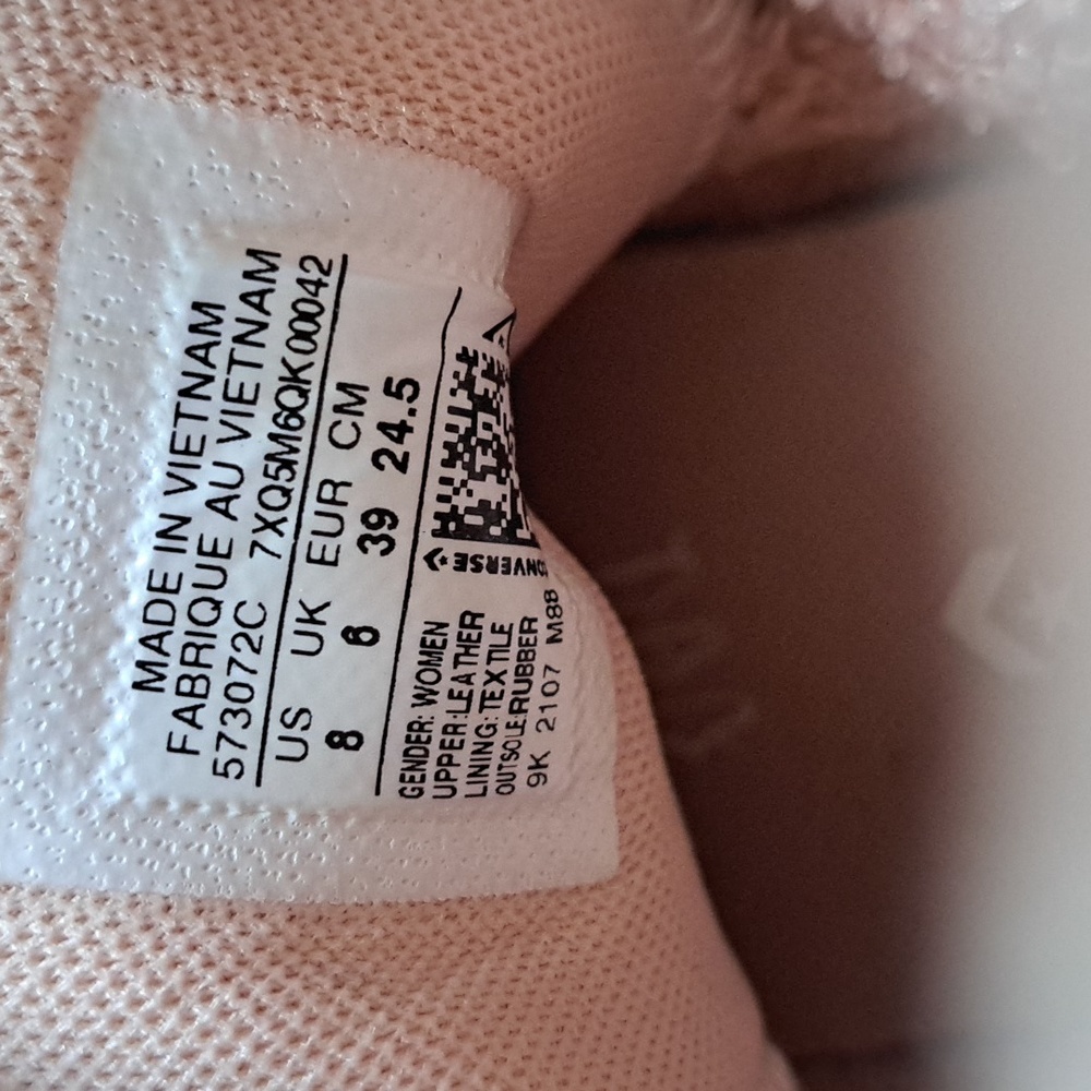 Converse Womens Chuck Taylor Fury Blush Leather High Top Sneakers Fuzzy Inside 8 - Picture 7 of 8